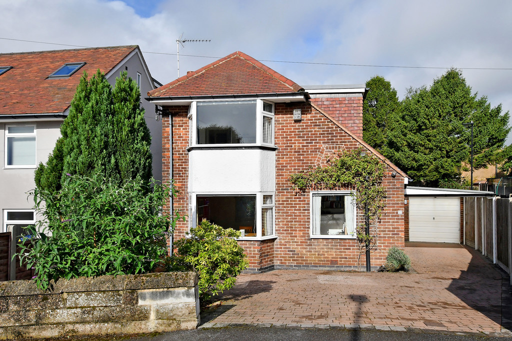 Barncliffe Crescent, Lodge Moor Cocker & Carr