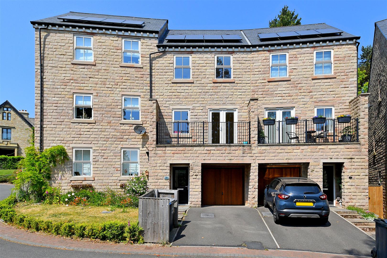 Taptonville Court, Sheffield Cocker & Carr